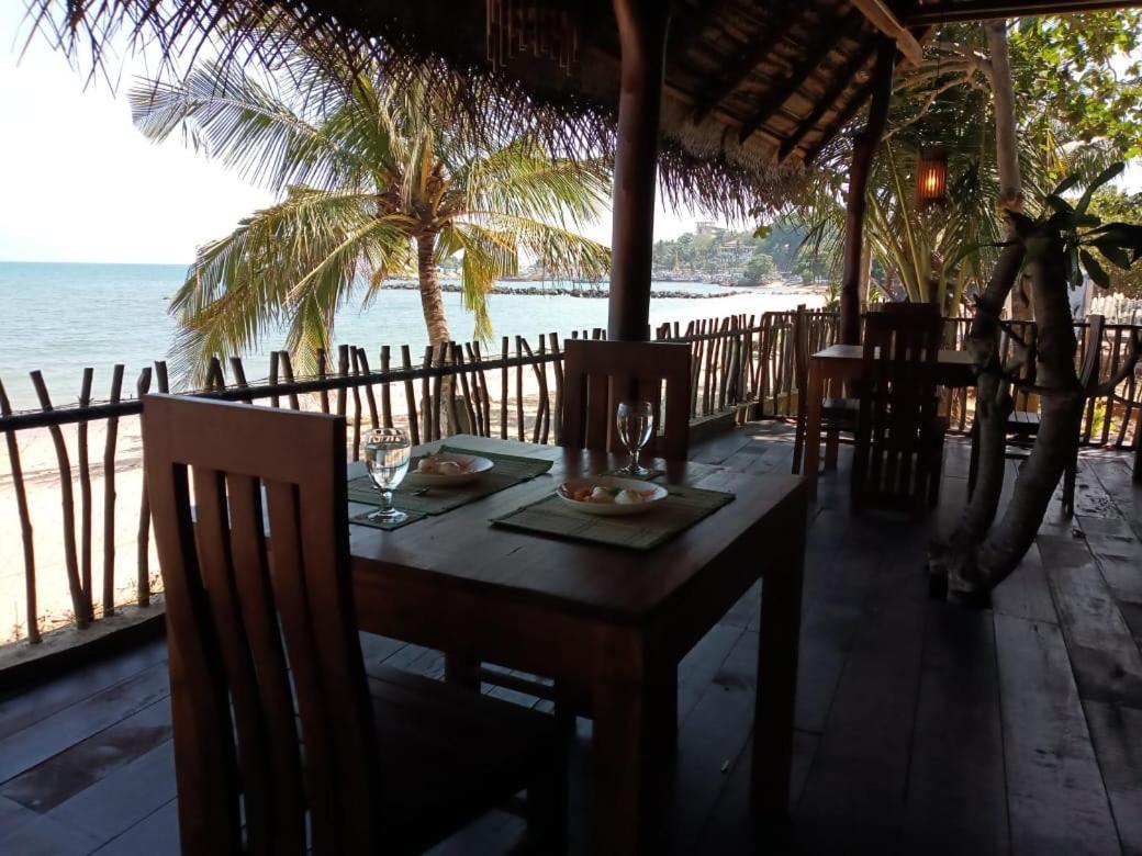 Serenity Beach Cabanas Tangalle Exterior photo